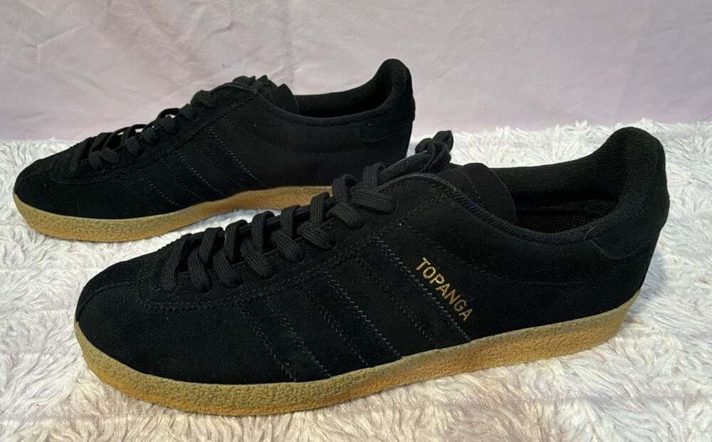 Adidas Topanga Black Suede Gum Sole Sneakers
Size 10